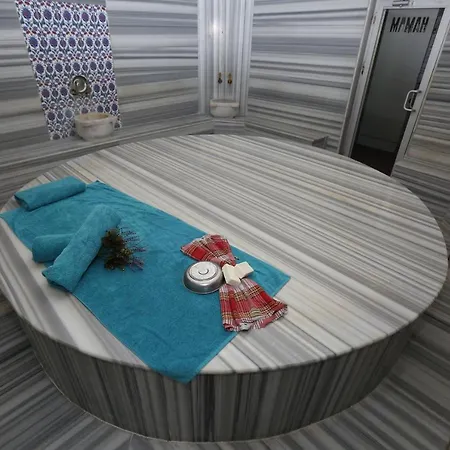 كريستال بيتش فندق 3*