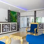Kristal Hotel