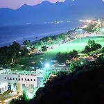 Kristal Hotel 3*