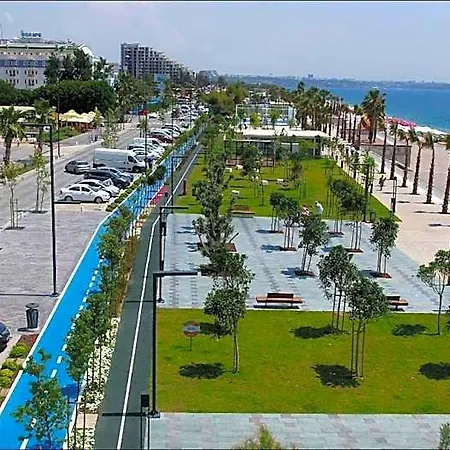 Kristal Hotel