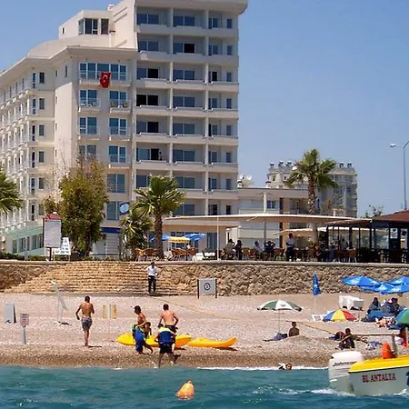 Kristal Hotel 3*