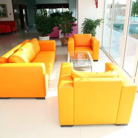 Kristal Hotel 3*