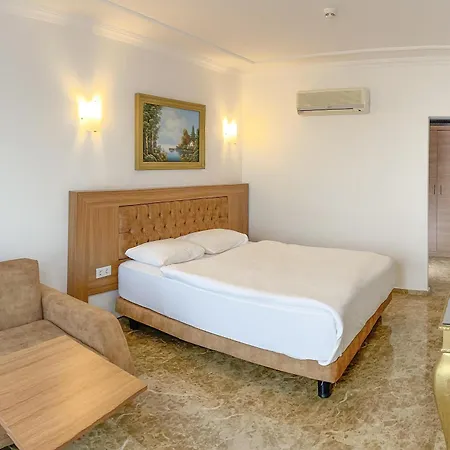 Hotel Kristal Antalya